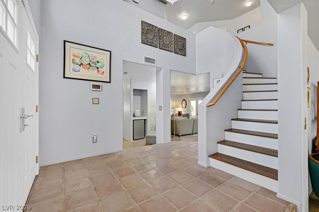 9408 Hollycrest Drive