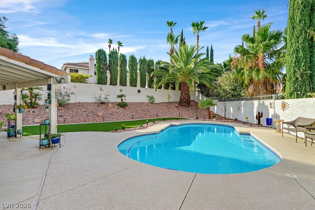 9408 Hollycrest Drive