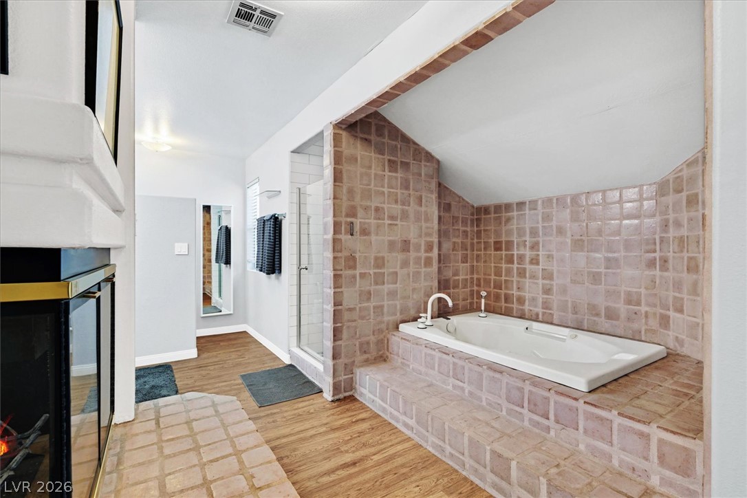 9408 Hollycrest Drive