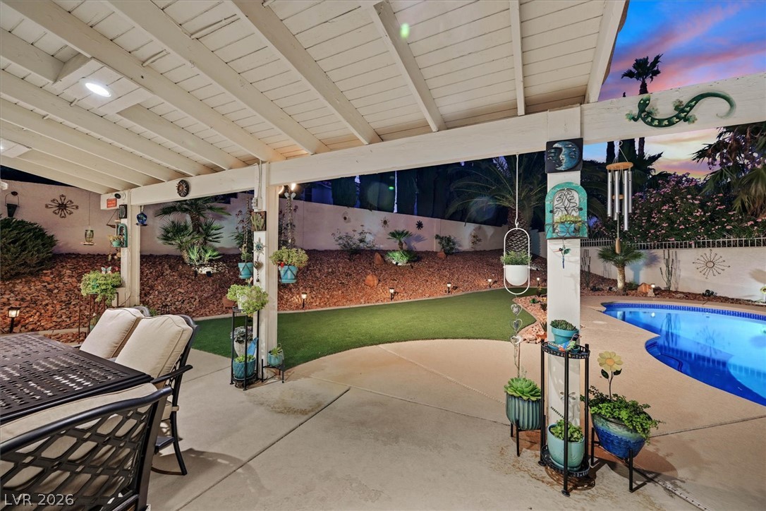 9408 Hollycrest Drive