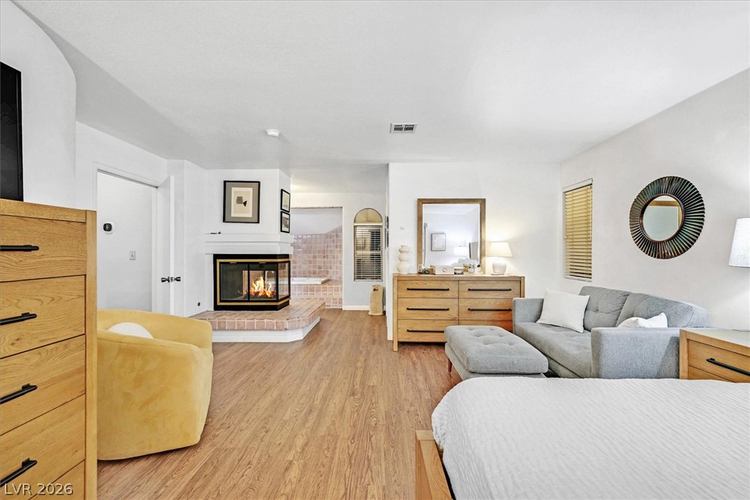 9408 Hollycrest Drive