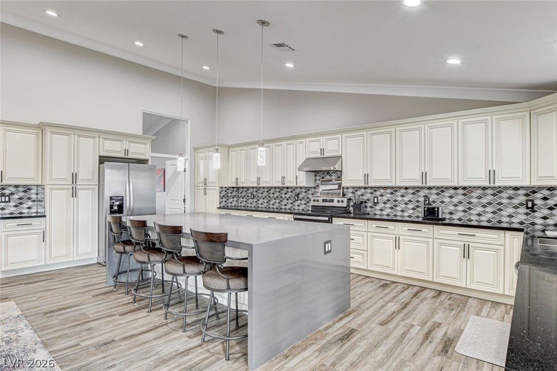 5353 Dorrell Lane
