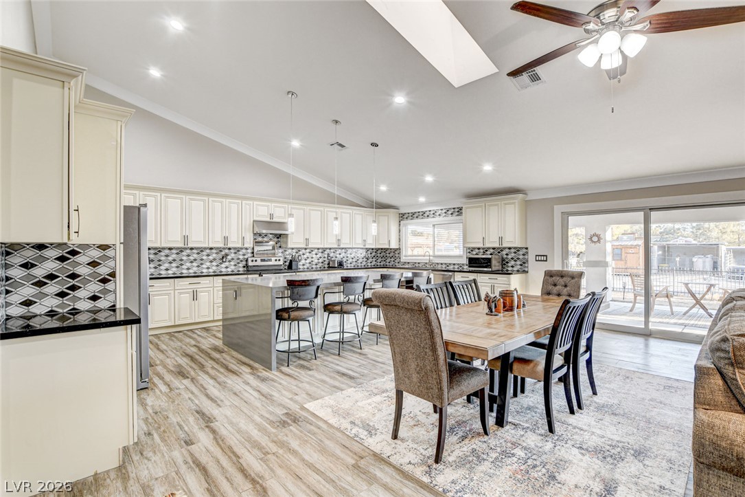 5353 Dorrell Lane