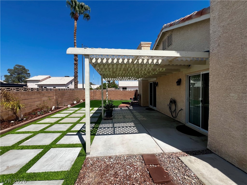 7100 Village Shore Court