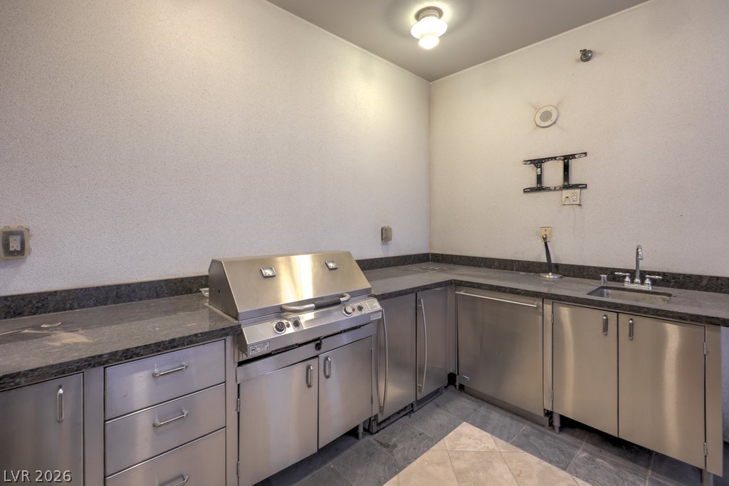 2700 Las Vegas Boulevard 4304
