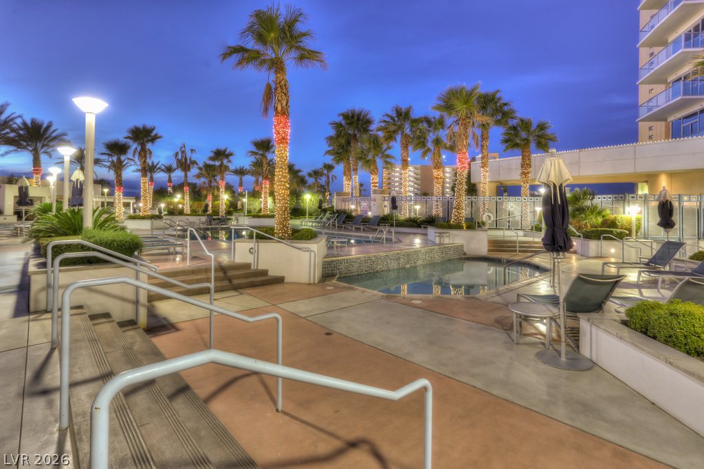 2700 Las Vegas Boulevard 4304