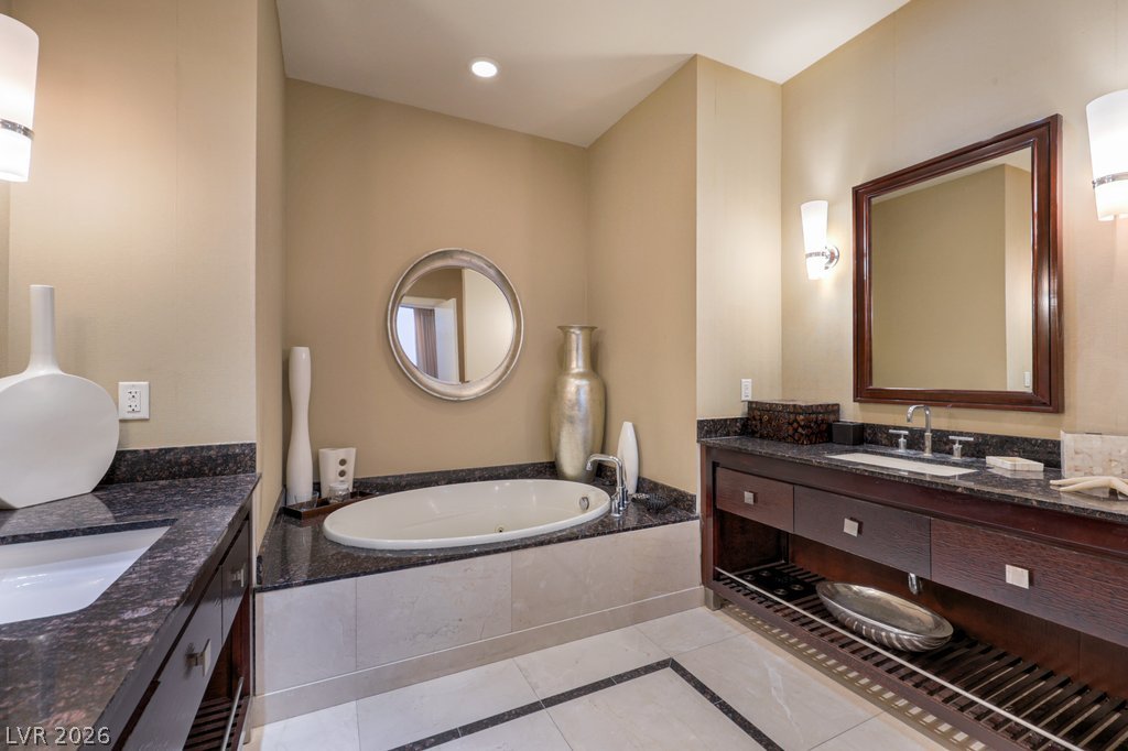 2700 Las Vegas Boulevard 4304