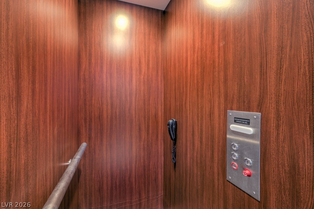 2700 Las Vegas Boulevard 4304