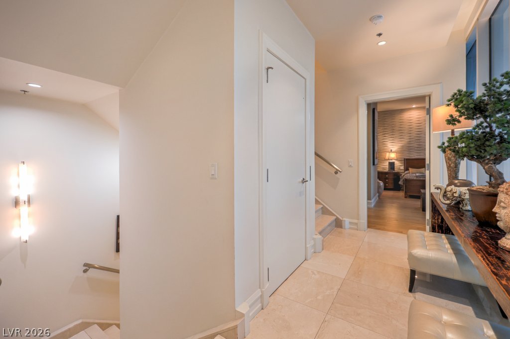 2700 Las Vegas Boulevard 4304