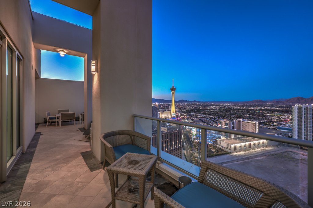 2700 Las Vegas Boulevard 4304