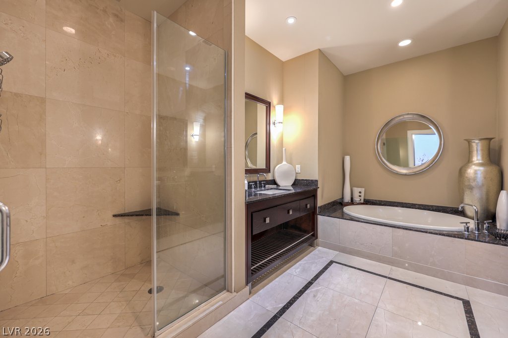 2700 Las Vegas Boulevard 4304