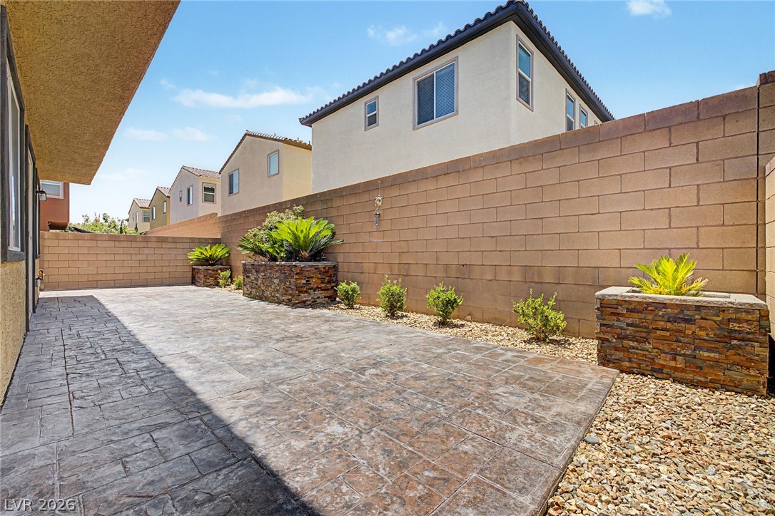 7703 Coral Cactus Court