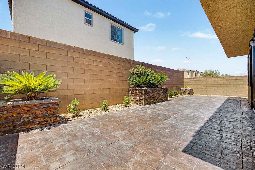 7703 Coral Cactus Court
