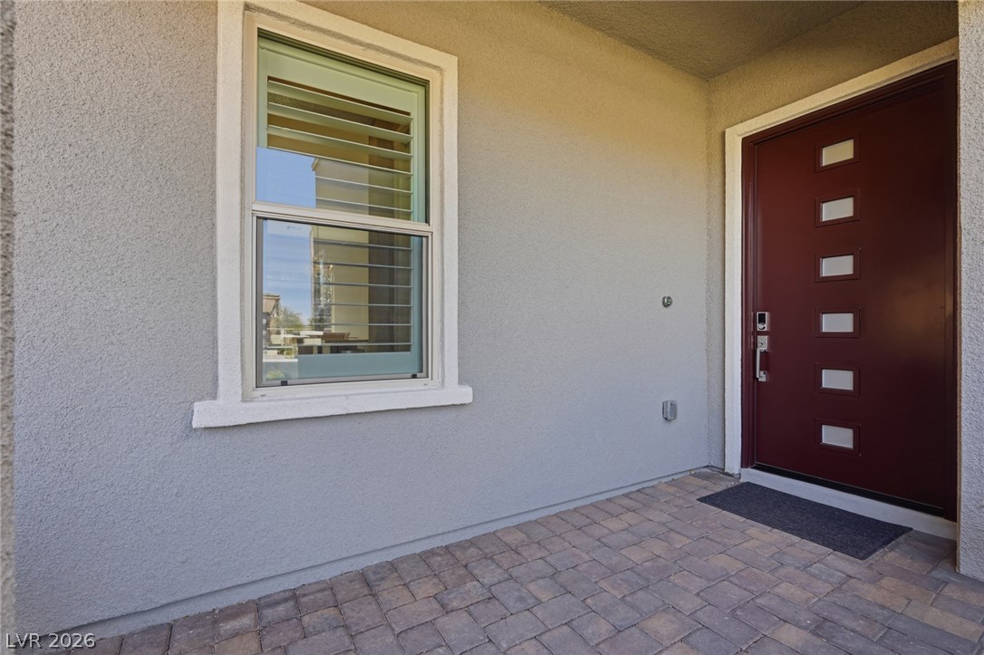 6783 Regency Valley Street