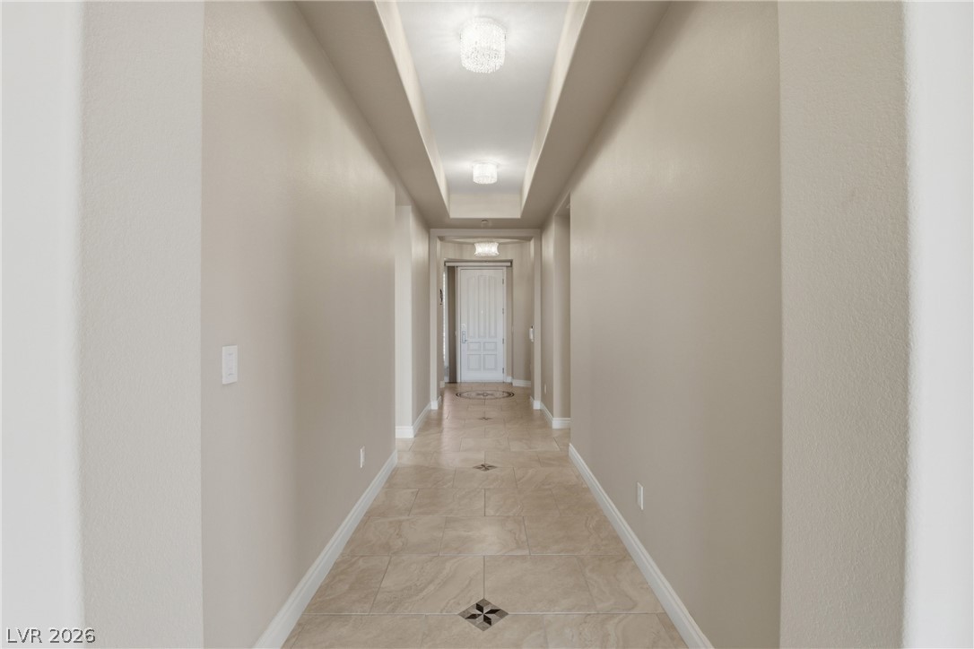 9207 Tesoras Drive 401