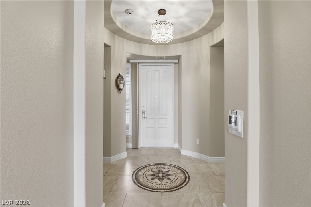 9207 Tesoras Drive 401