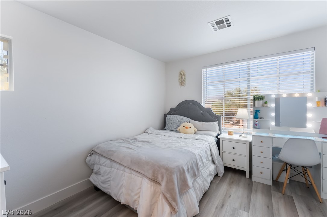 107 Zenith Point Avenue