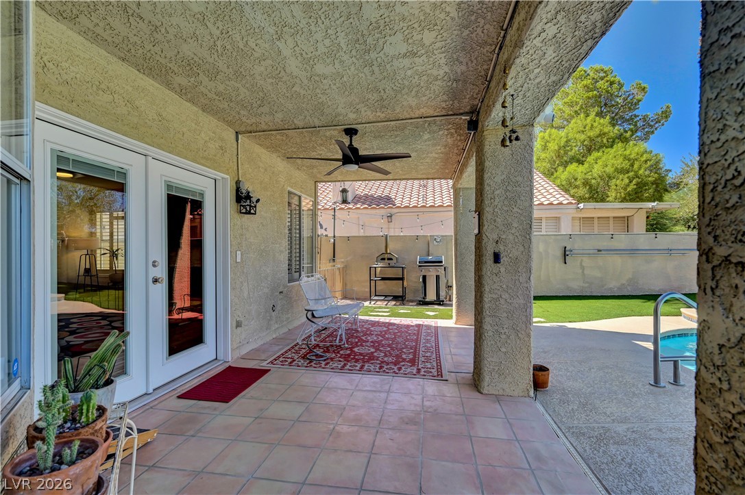 5260 Drifting Dunes Drive