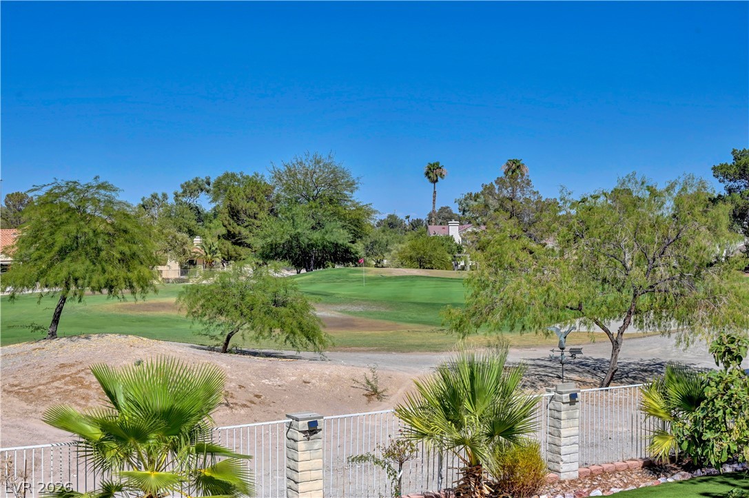 5260 Drifting Dunes Drive