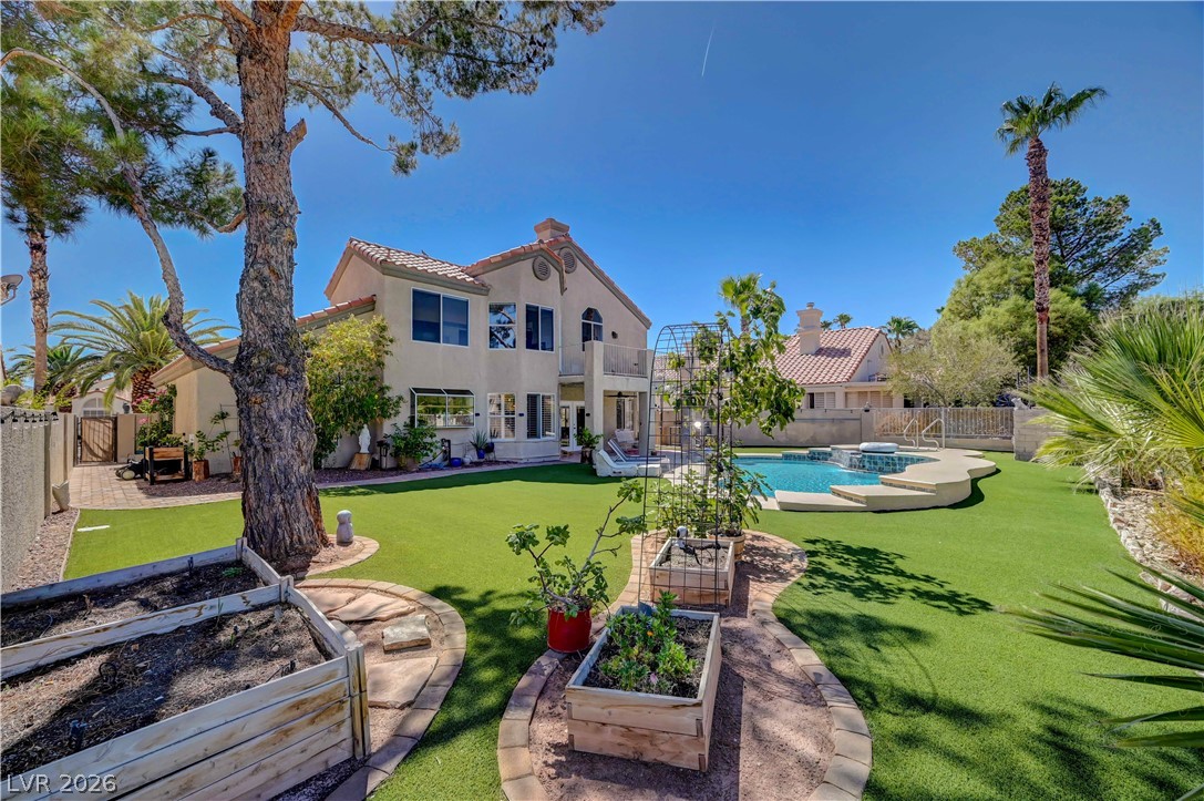 5260 Drifting Dunes Drive