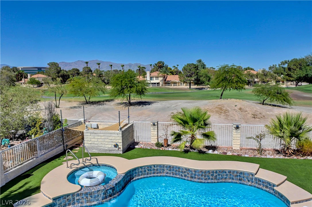 5260 Drifting Dunes Drive