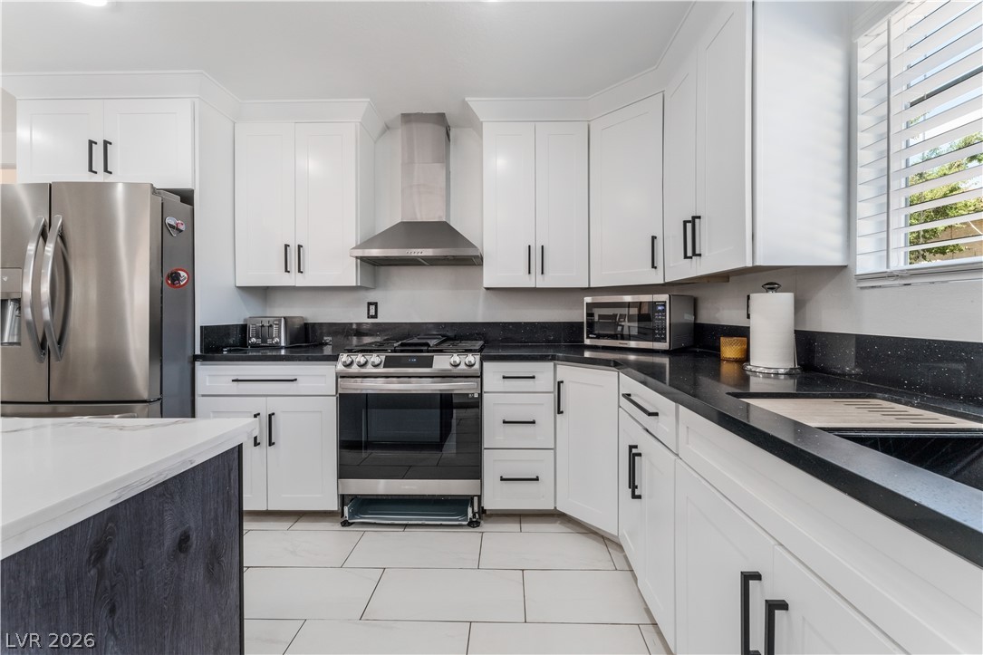 9005 Feather River Court