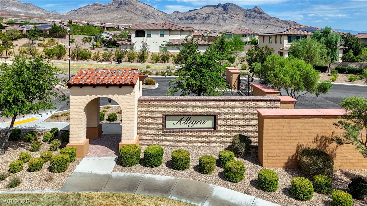 260 Tarragona Breeze Avenue