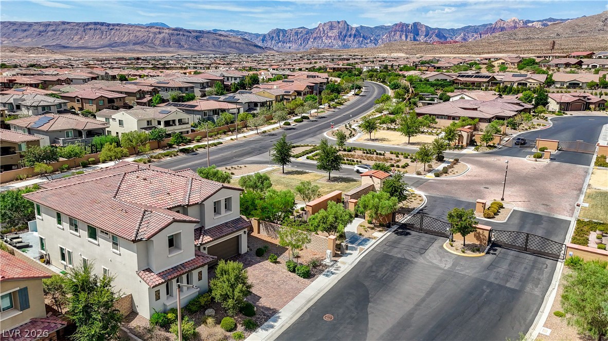 260 Tarragona Breeze Avenue