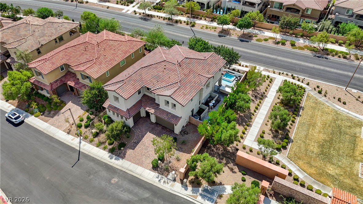 260 Tarragona Breeze Avenue