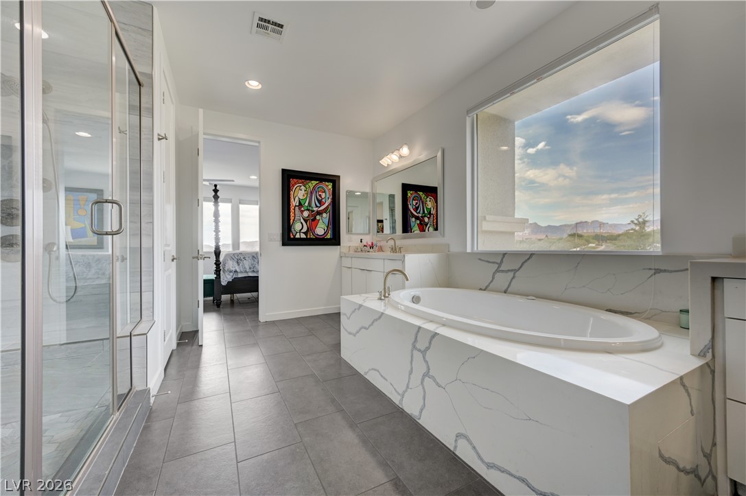 260 Tarragona Breeze Avenue