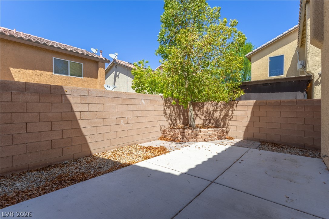 82 Wood Cliff Avenue