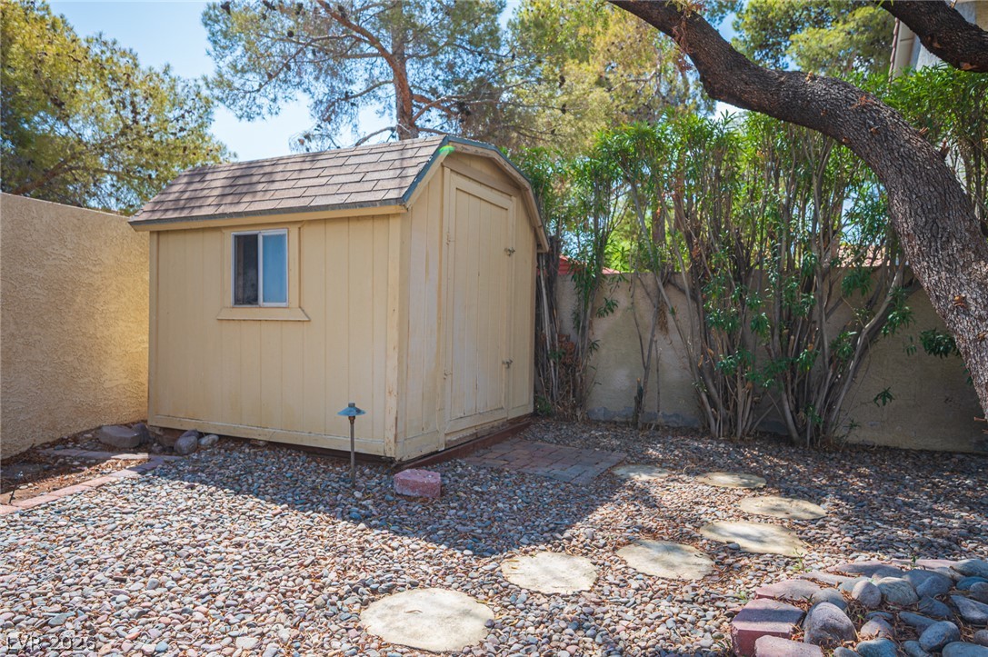 112 Brazilnut Court