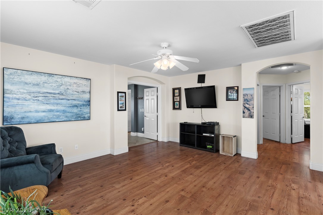 435 Manderley Court