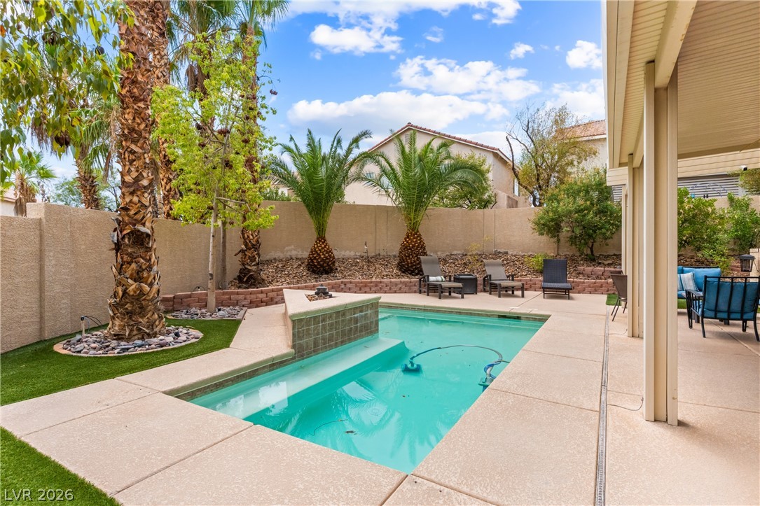 435 Manderley Court
