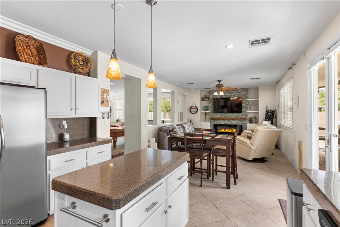 435 Manderley Court