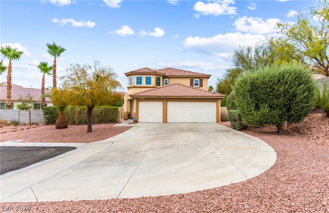 435 Manderley Court