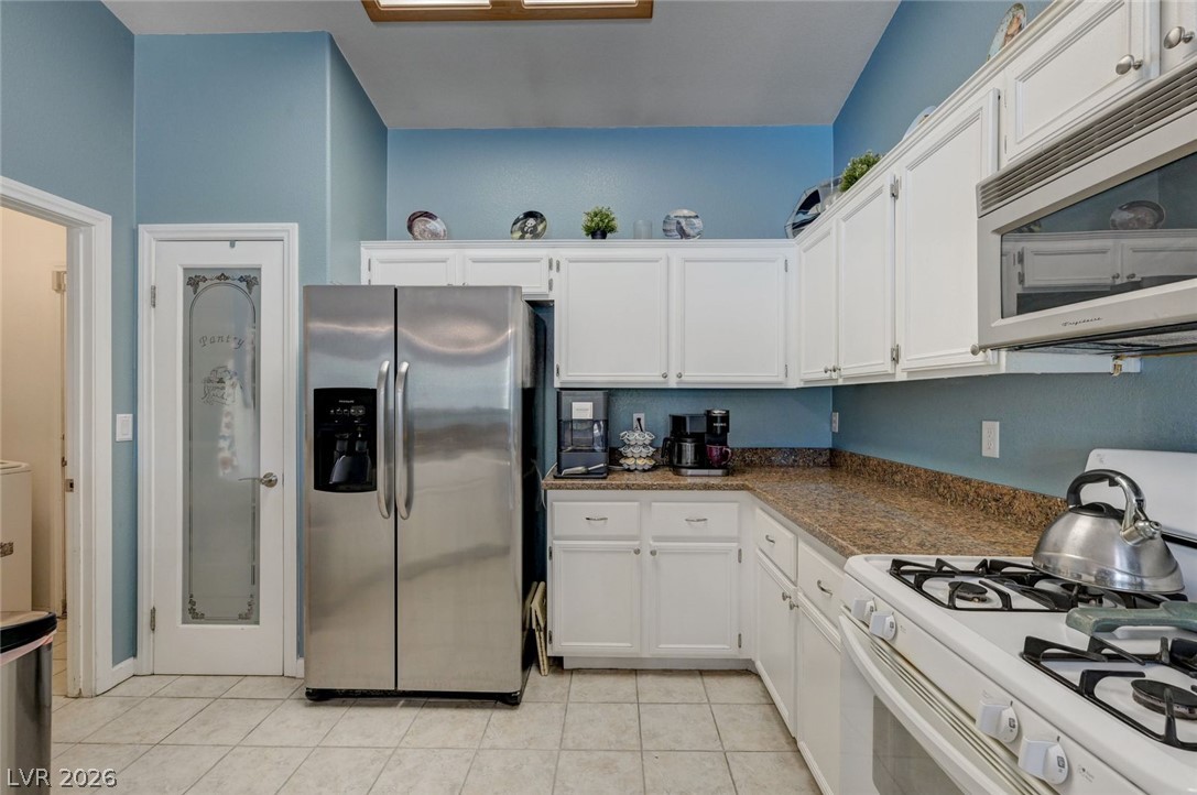1101 Hutch Court