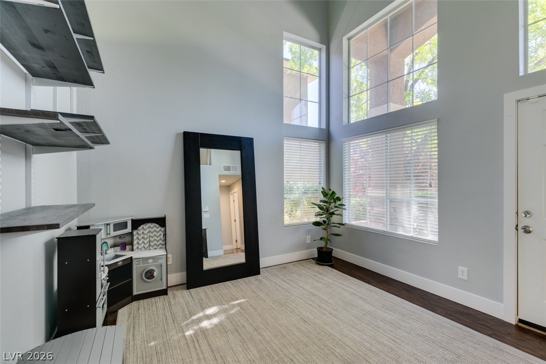 1013 Corsica Lane