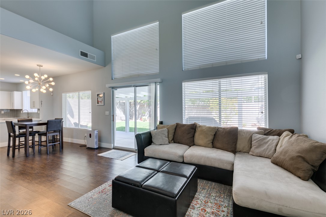 1013 Corsica Lane