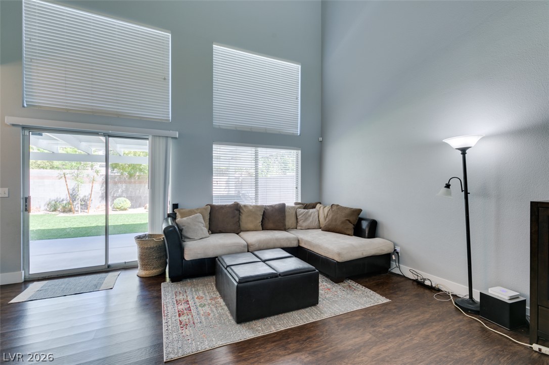 1013 Corsica Lane