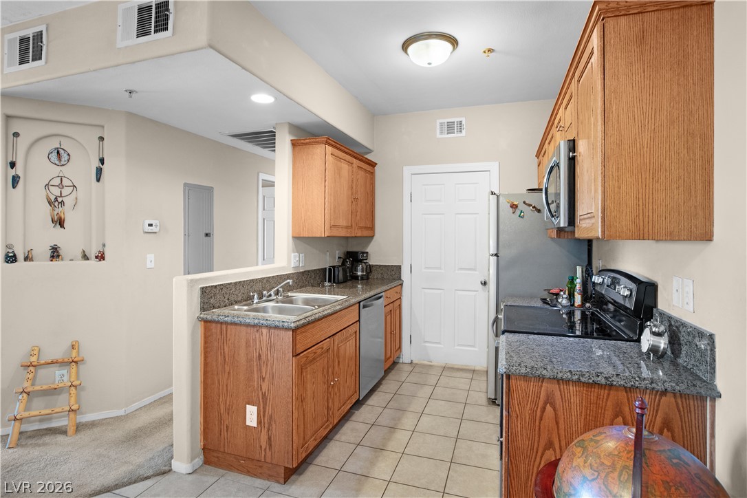 3550 Bay Sands Drive 3077