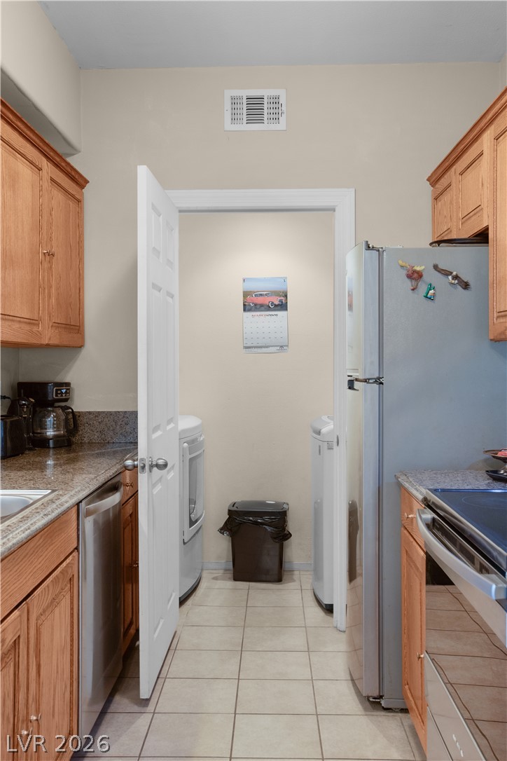 3550 Bay Sands Drive 3077