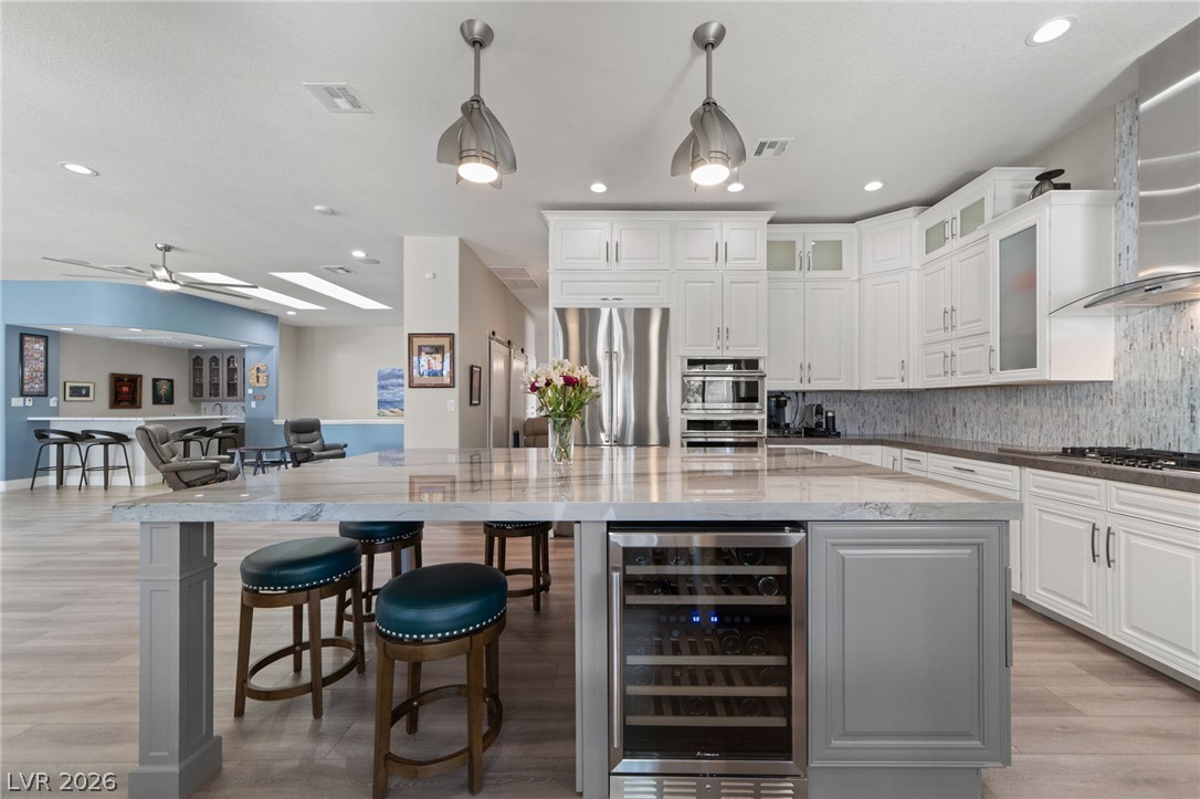 2227 Versailles Court