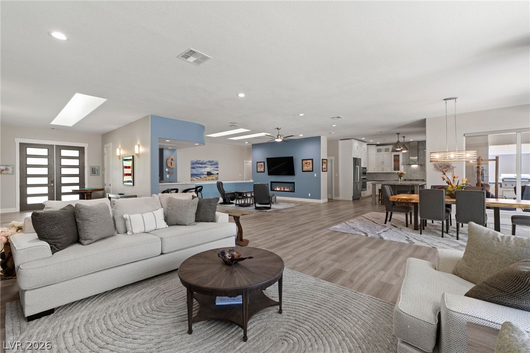2227 Versailles Court