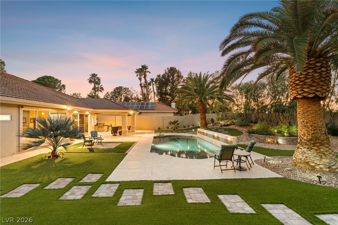 2227 Versailles Court