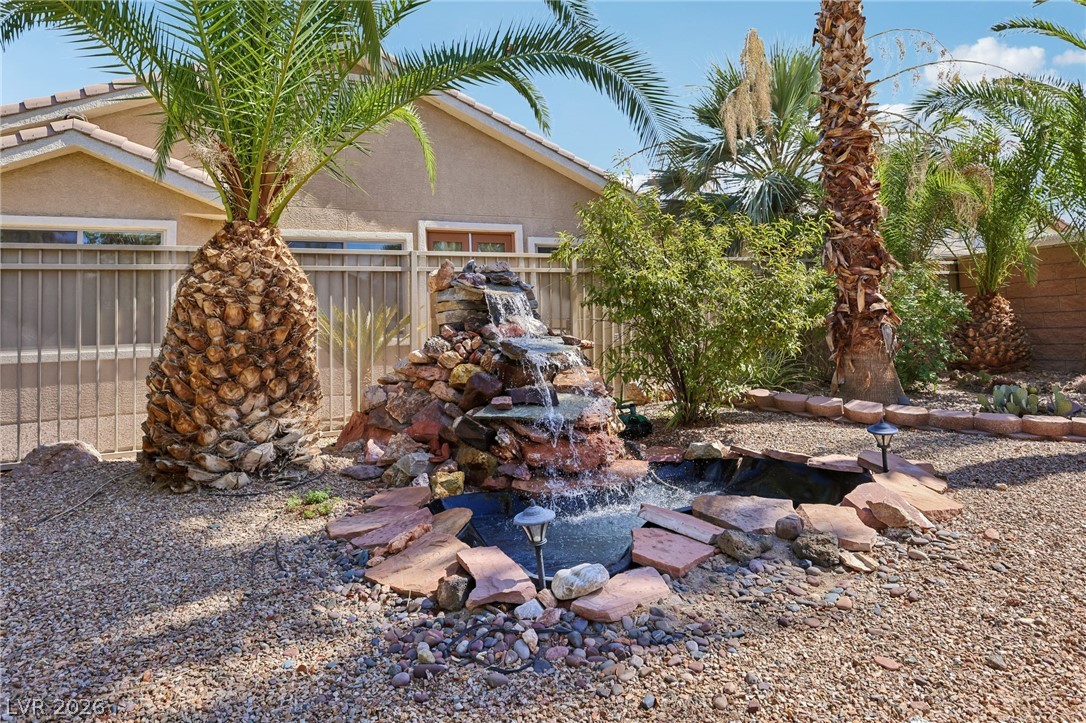 3736 Jasmine Heights Avenue