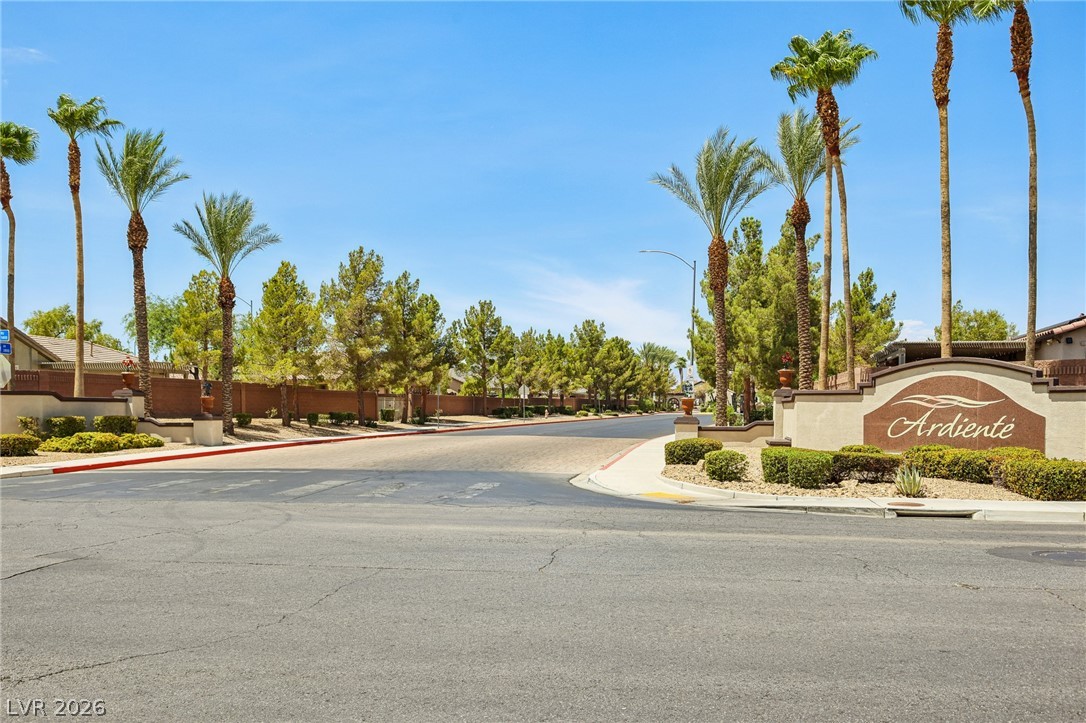 3736 Jasmine Heights Avenue