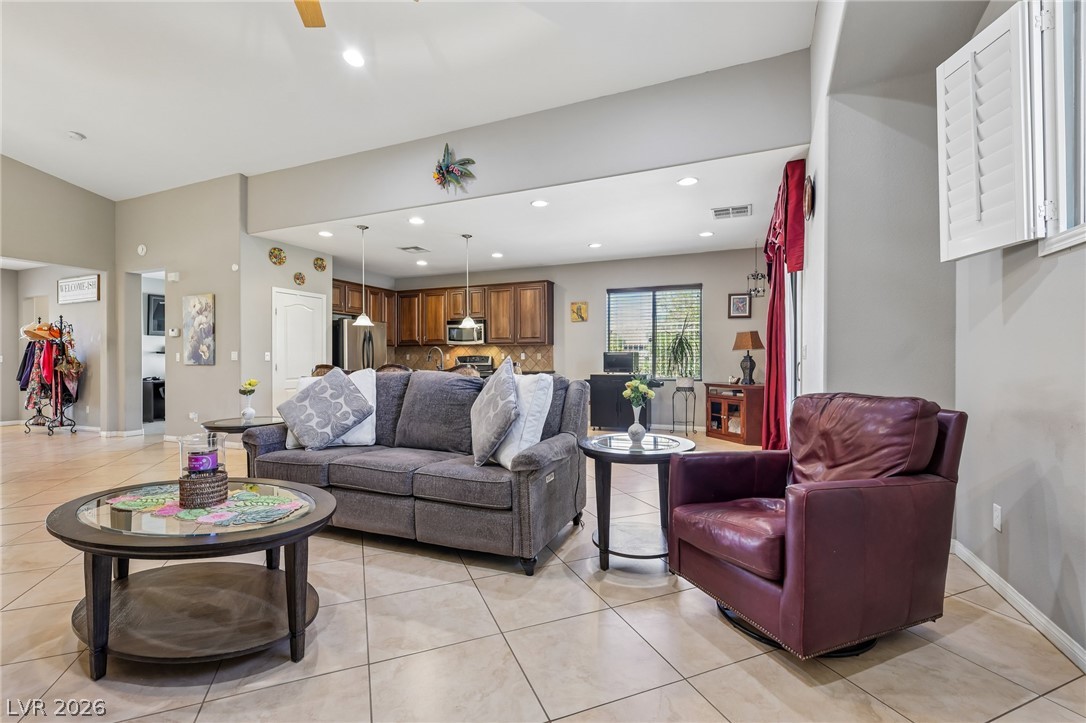 3736 Jasmine Heights Avenue