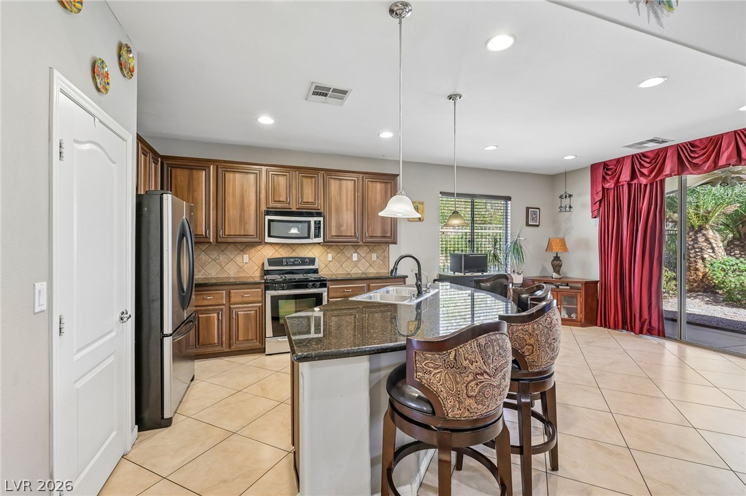 3736 Jasmine Heights Avenue