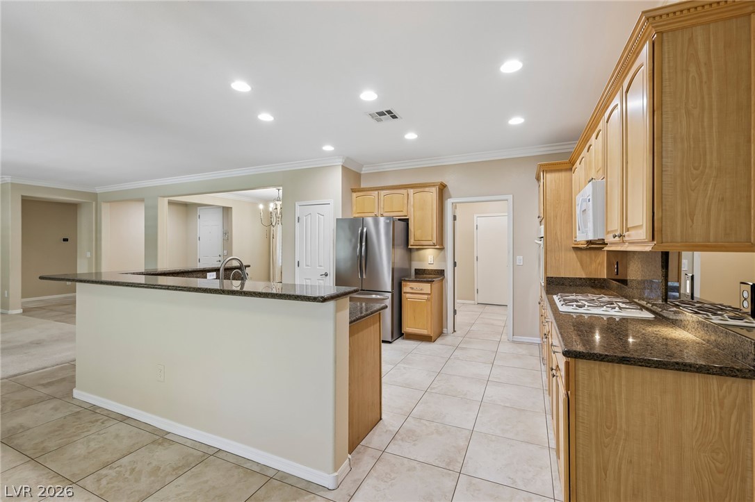 2559 Deora Way